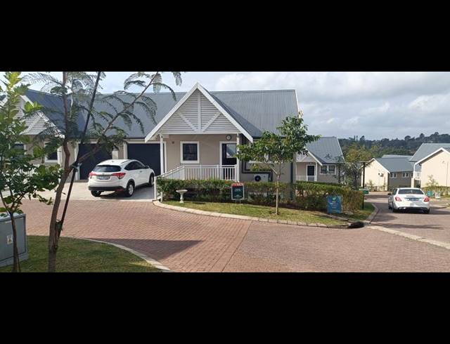 2 BEDROOM TOWNHOUSE FOR SALE IN PADFIELD PARK